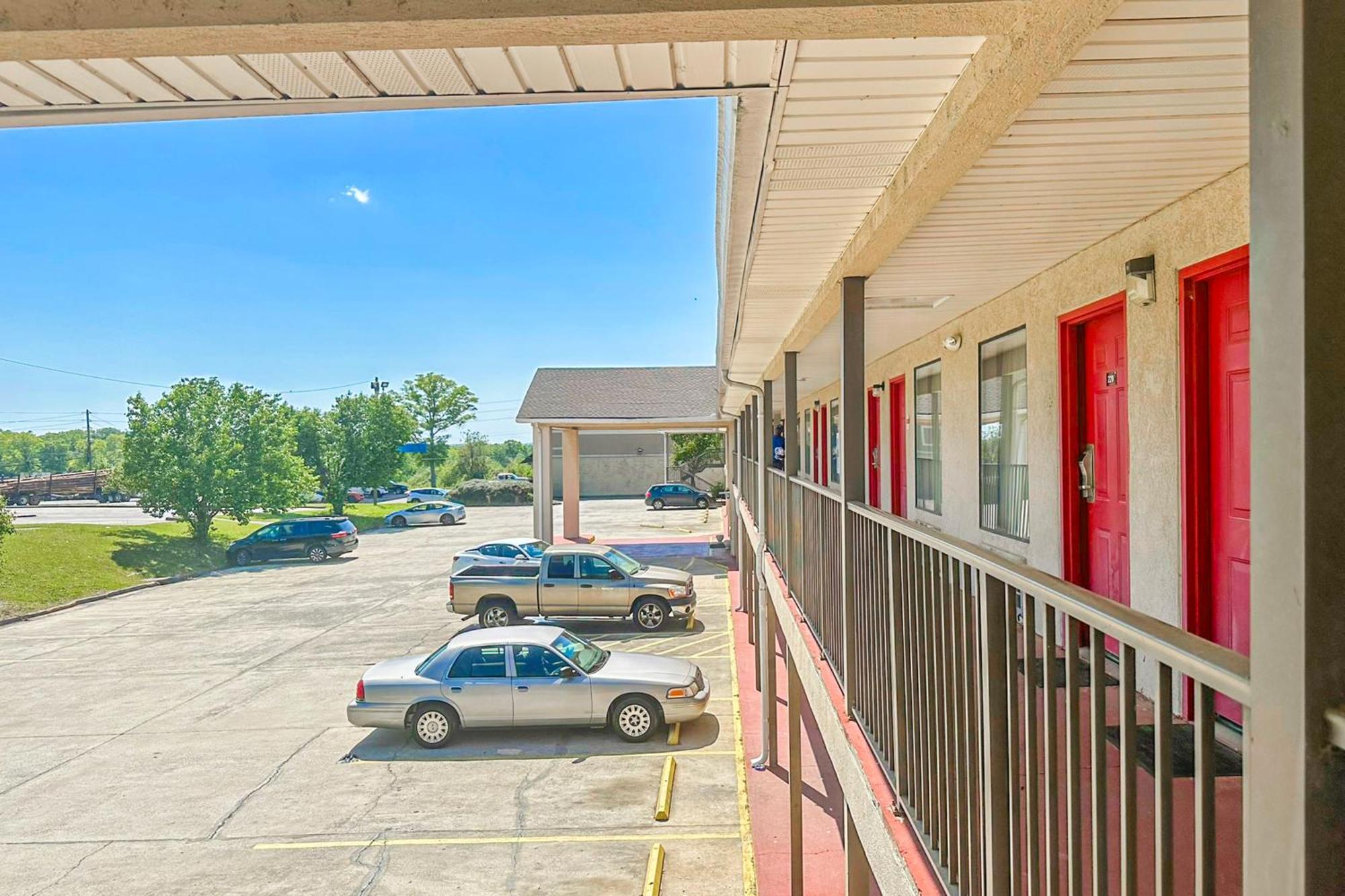 Oyo Hotel East Macon I-75 외부 사진